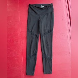 Old Navy Active Leggings With Mesh Details